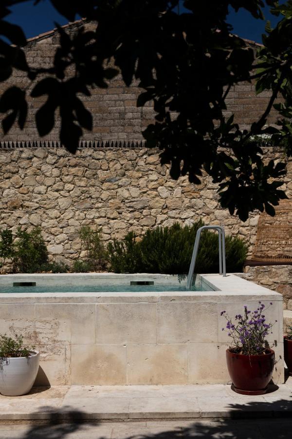 Maison Salix Vallabrègues Exterior foto